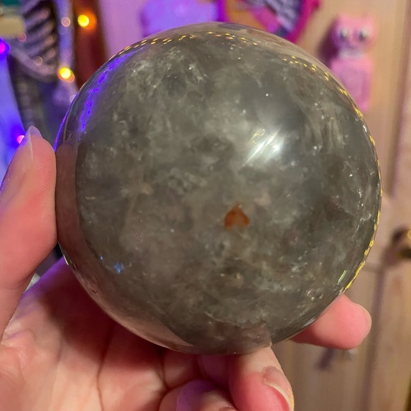Blue rose quartz sphere - Picture 10 of 15
